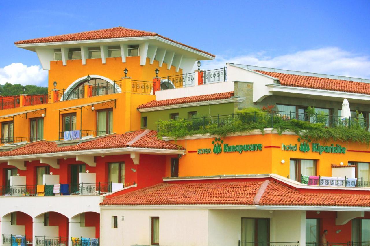 Kiparisite Hotel Slăntjev Brjag Exteriör bild