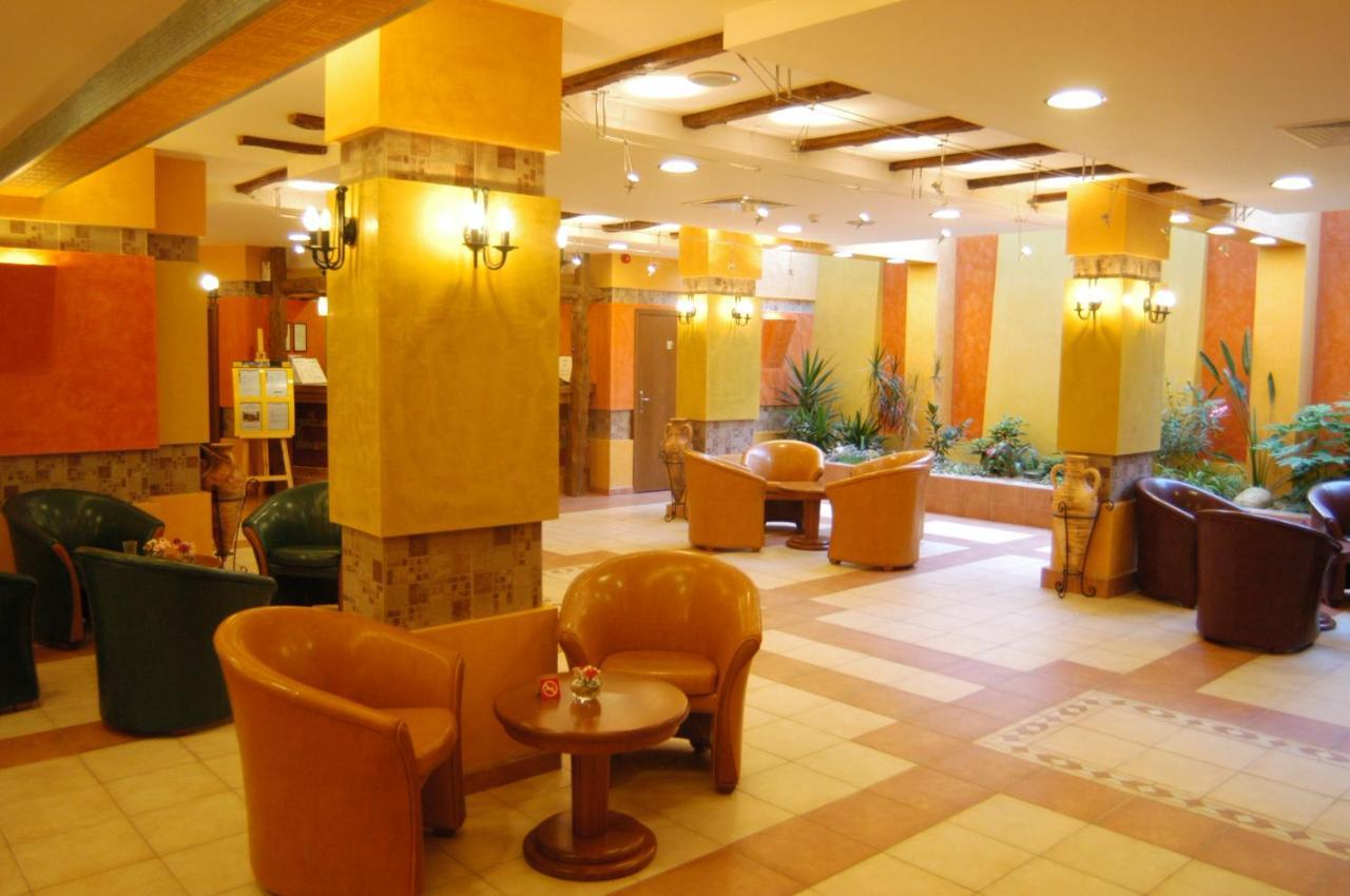 Kiparisite Hotel Slăntjev Brjag Exteriör bild