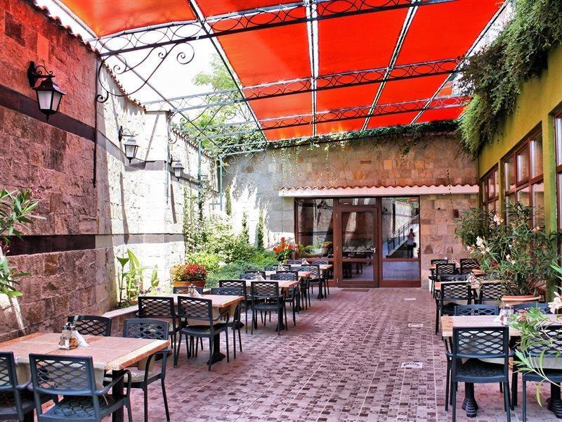 Kiparisite Hotel Slăntjev Brjag Exteriör bild
