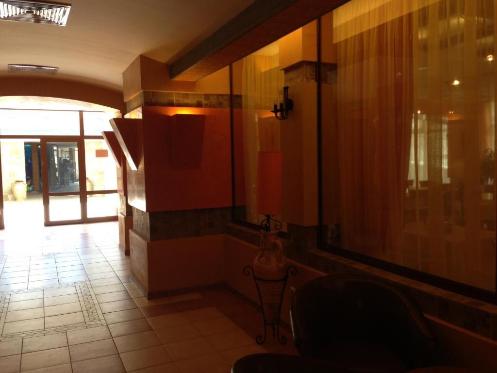 Kiparisite Hotel Slăntjev Brjag Exteriör bild